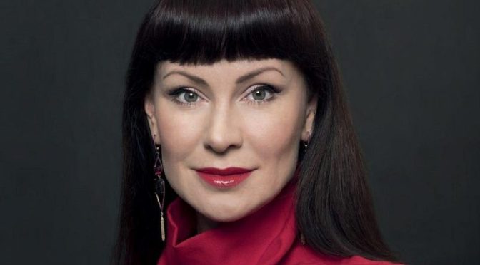 Нонна Гришаева просит помощи в восстановлении театра после пожара