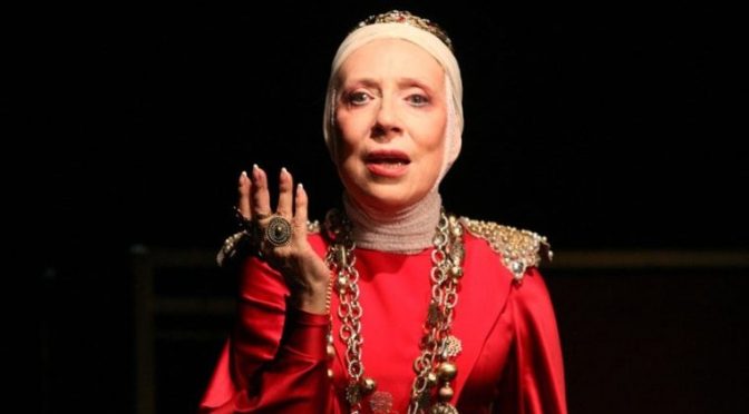 Инна Чурикова выйдет на сцену МХАТ имени Горького