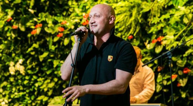 Гоша Куценко проведет благотворительный вечер фонда «Шаг вместе»