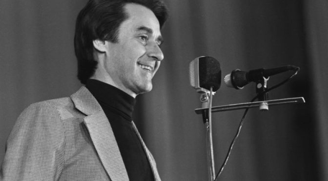 Умер Андрей Дементьев