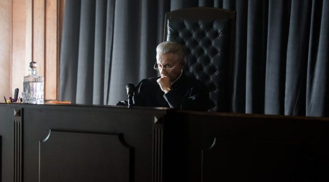 Опубликован трейлер сериала «Ваша честь» с Олегом Меньшиковым