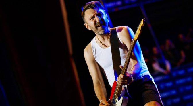 Группа «Ленинград» выпустила песни последних лет на двойном виниле