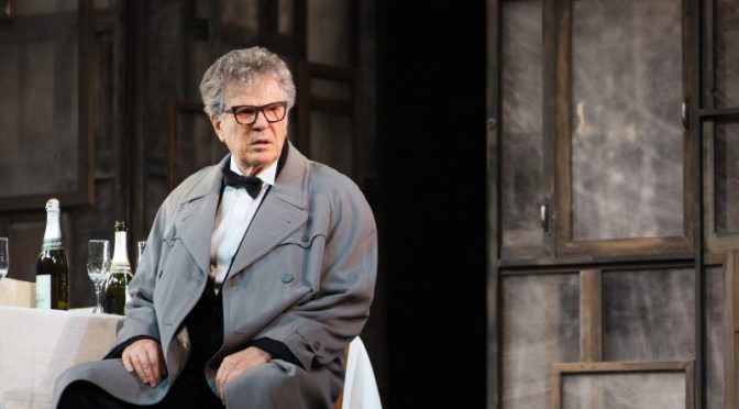 Игорь Костолевский получил премию «Звезда Театрала»